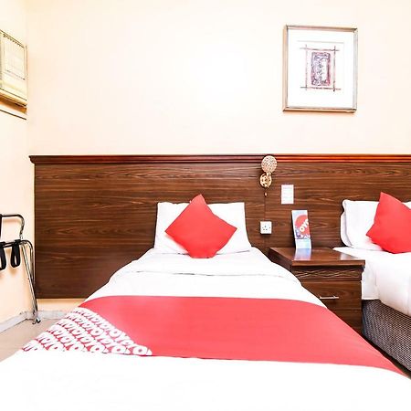 Melody Queen Hotel By Aura Dubai Bagian luar foto