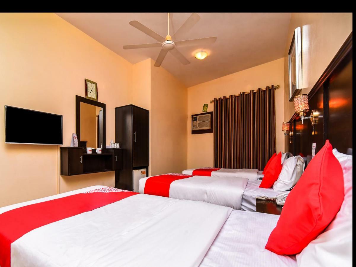 Melody Queen Hotel By Aura Dubai Bagian luar foto