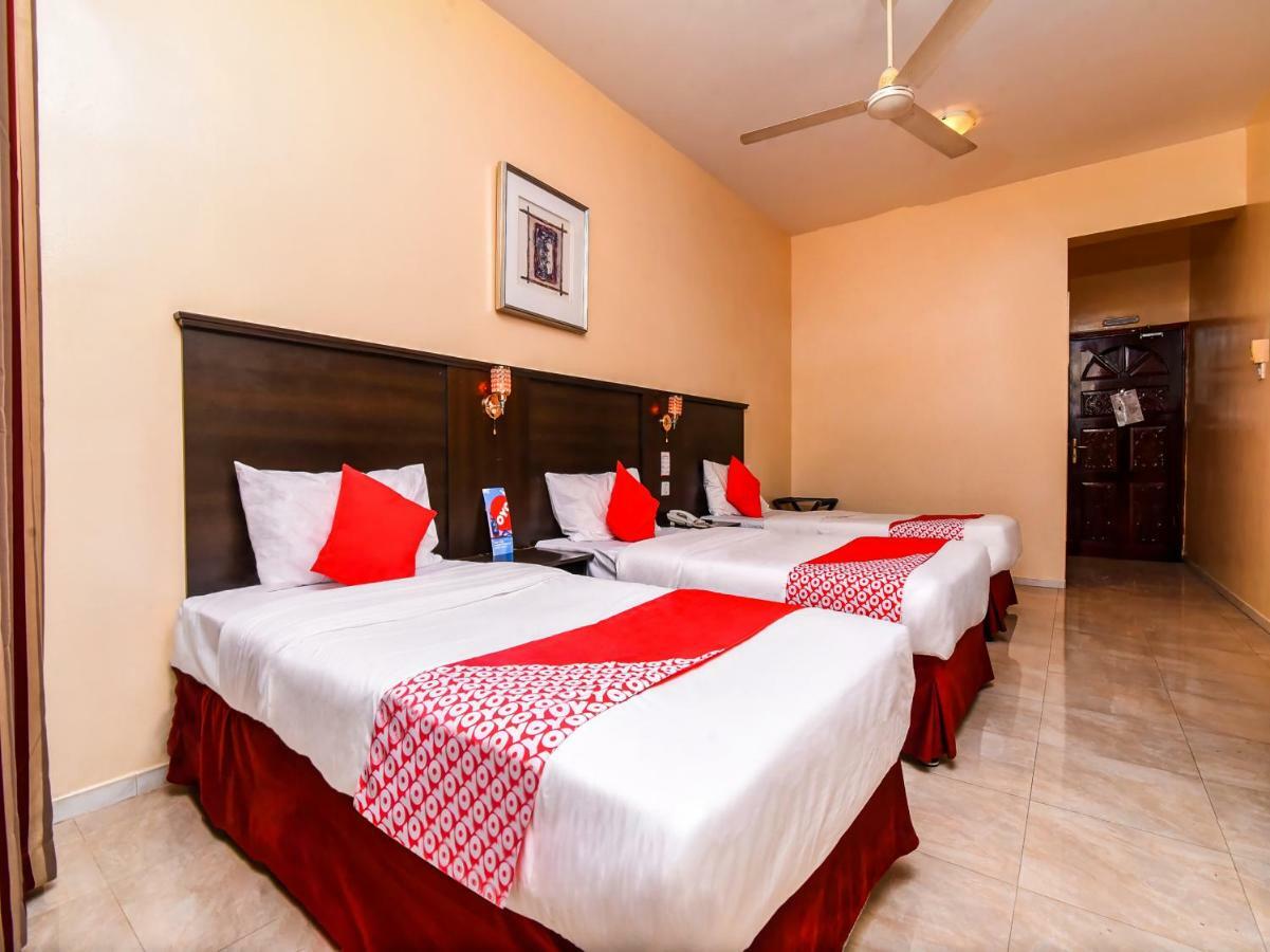 Melody Queen Hotel By Aura Dubai Bagian luar foto