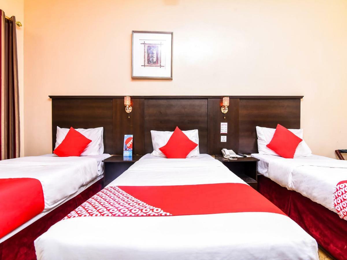 Melody Queen Hotel By Aura Dubai Bagian luar foto